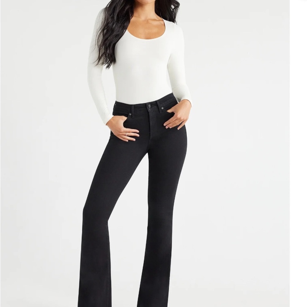 Sofia Jeans Women's Melissa Flare High Rise Black Jeans, Size 2